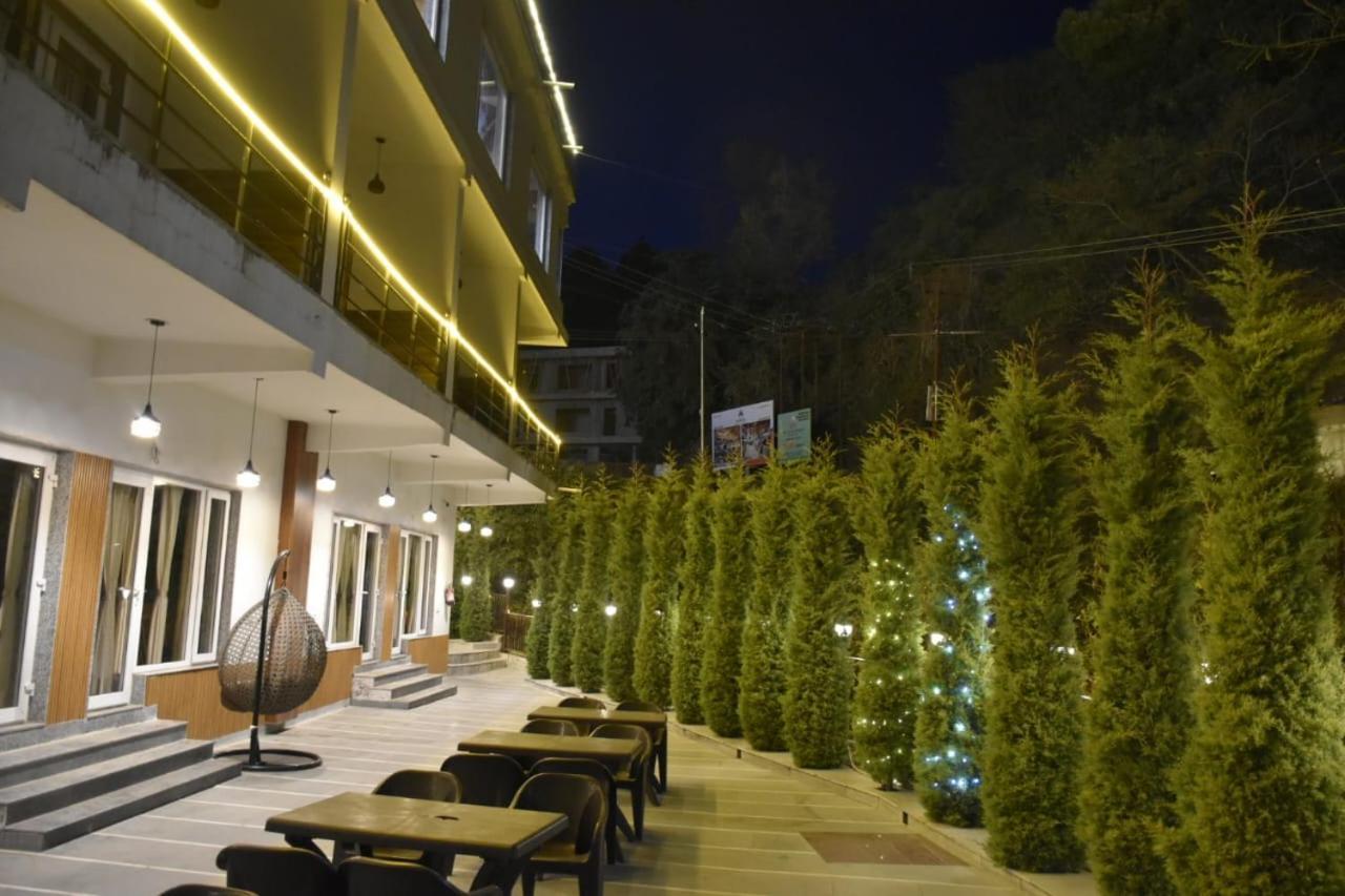 The Aesthetic Hotel & Restaurant Bhīm Tāl Exteriér fotografie