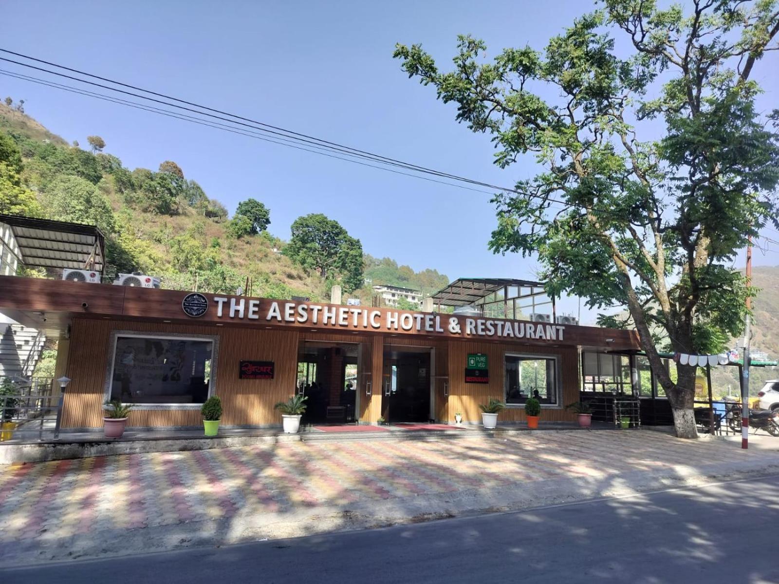 The Aesthetic Hotel & Restaurant Bhīm Tāl Exteriér fotografie